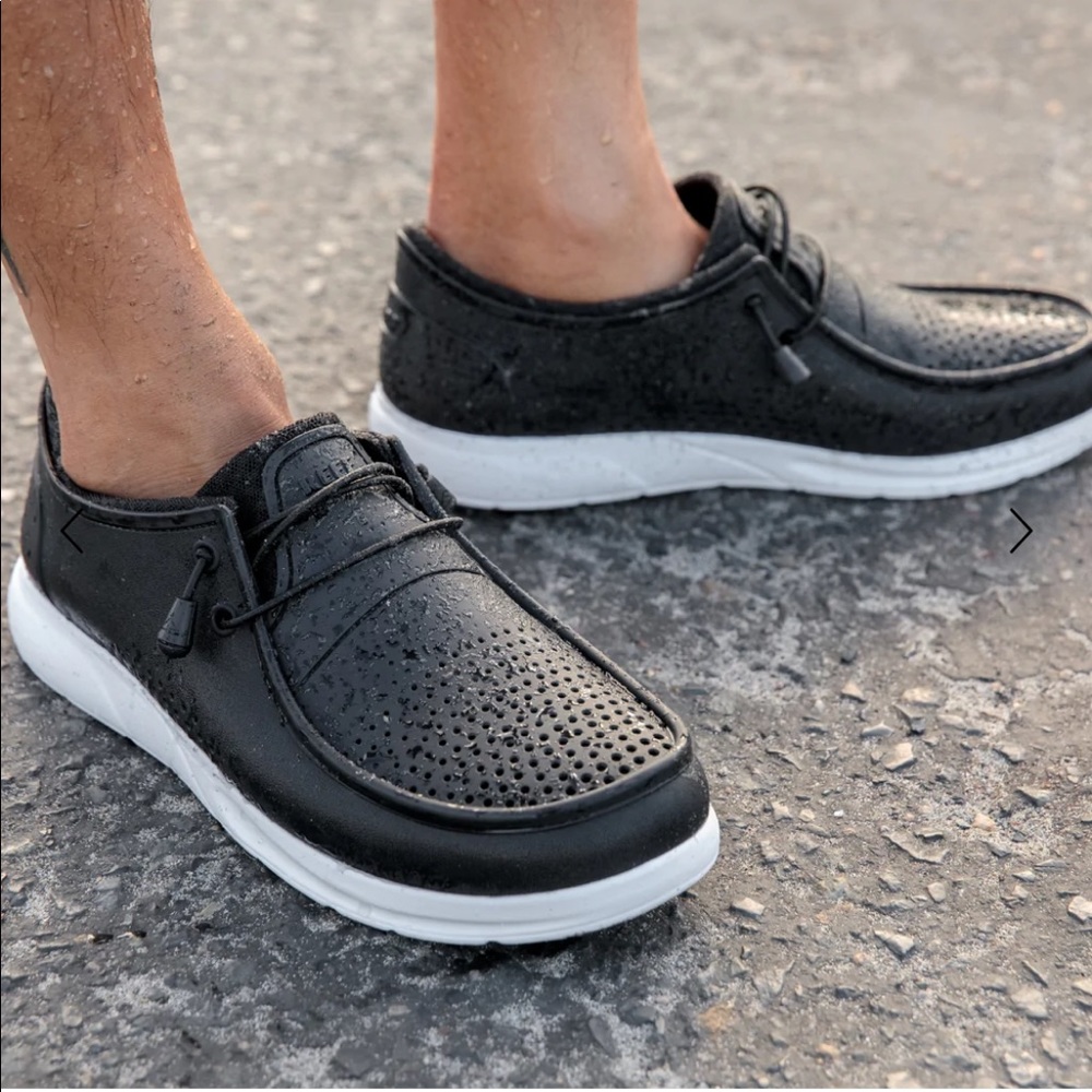 COPY - REEF Water Coast Slip-on shoes - New w/t